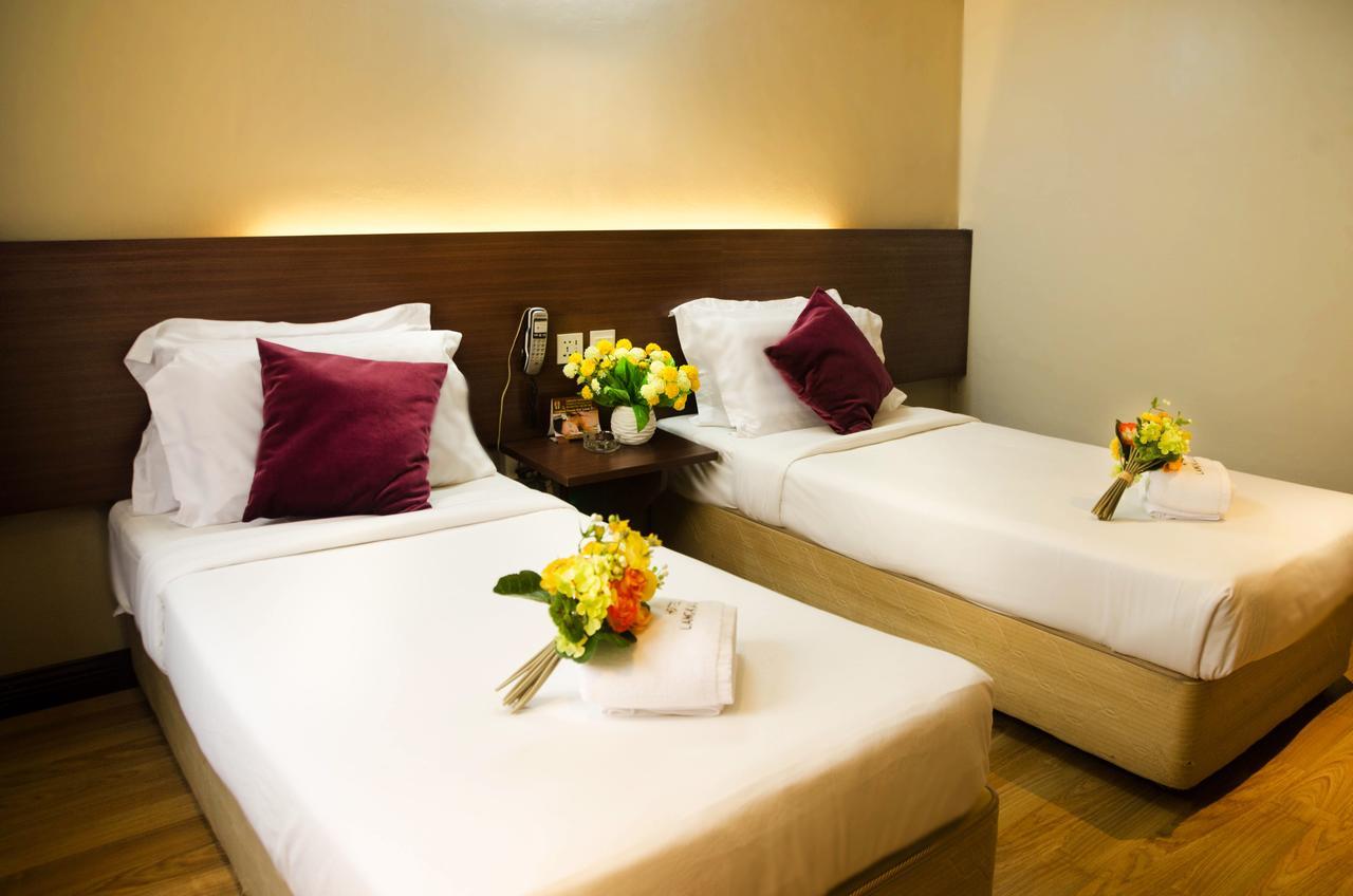 Langkasuka Express Hotell Kuah Exteriör bild
